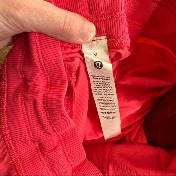 NWT Lululemon Dance Studio Relaxed Fit MR Cargo Jogger Glaze Pink - Picture 9 of 9